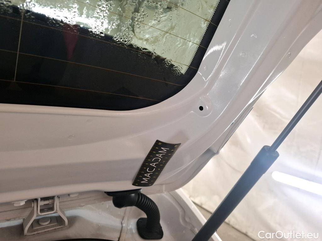  Peugeot  208  Allure Business 1.5 HDi 100CV BVM6 E6d #43