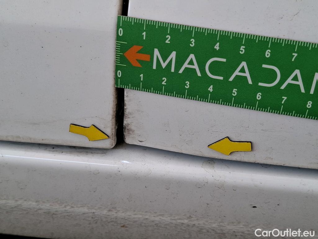  Peugeot  308 PEUGEOT  / 2017 / 5P / Berline Puretech 110 S&S Active Business #20