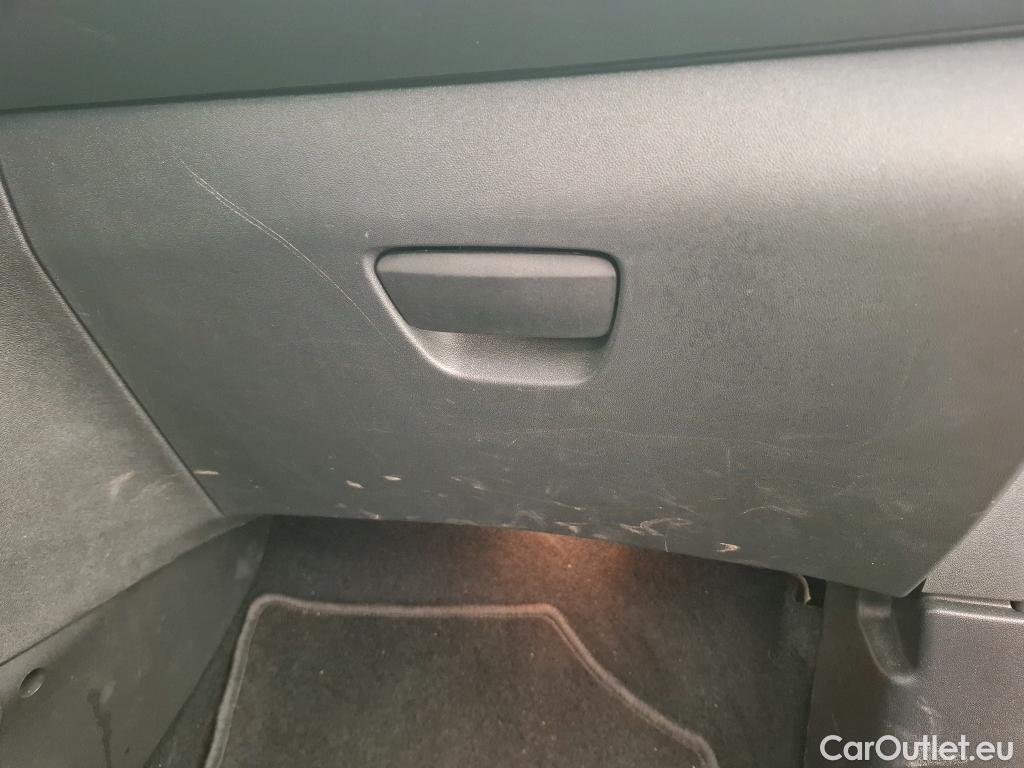  Peugeot  208  Allure Business 1.2 PureTech 110CV BVM6 E6dT #5