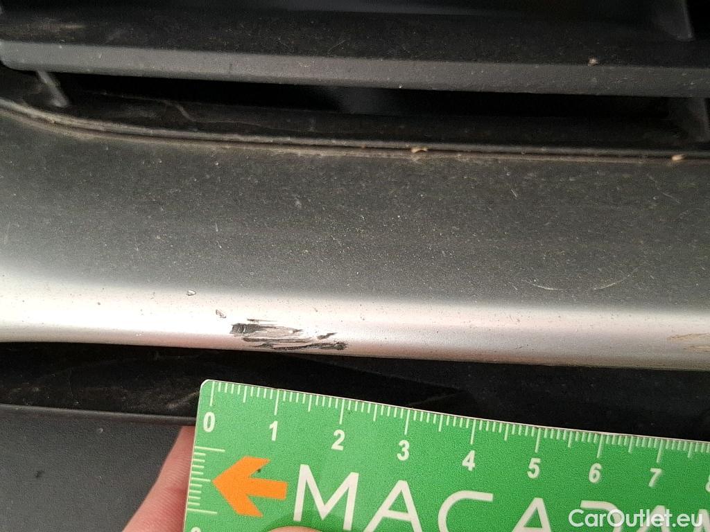  Peugeot  3008  Active Pack 1.5 HDi 130CV BVA8 E6d #21