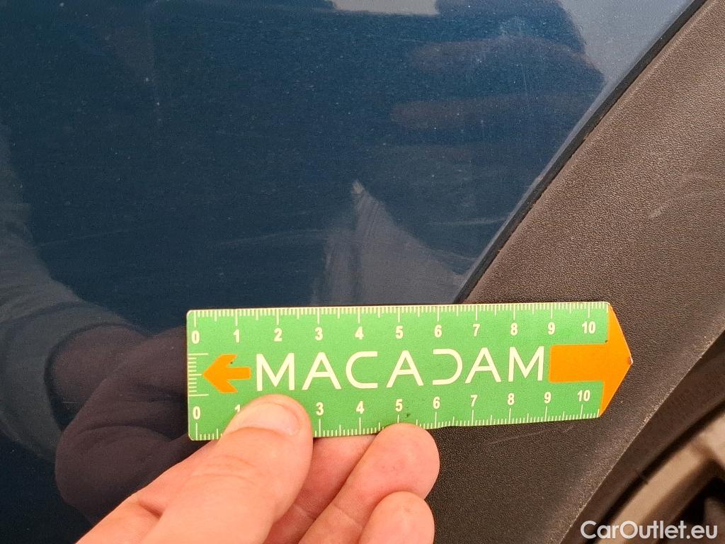  Peugeot  3008  Active Pack 1.5 HDi 130CV BVA8 E6d #26