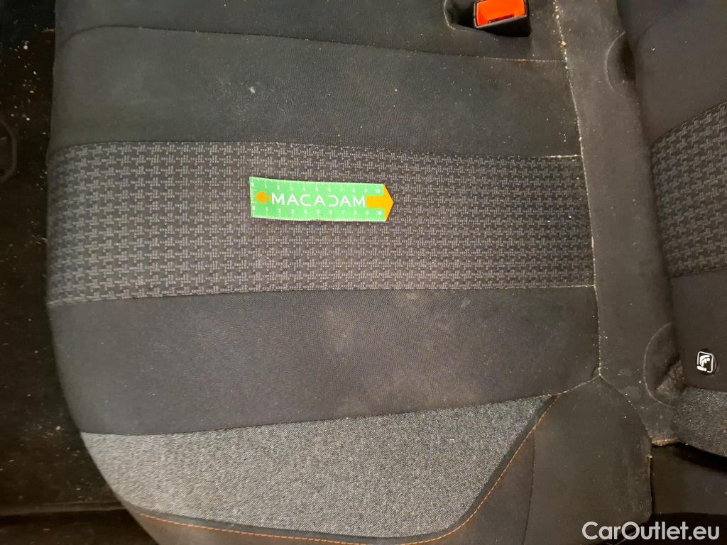  Peugeot  3008  Active Pack 1.5 HDi 130CV BVA8 E6d #13