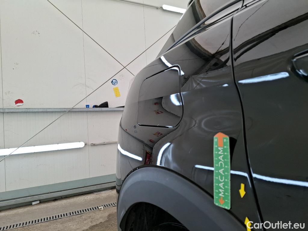  Peugeot  3008  Allure Pack 1.5 HDi 130CV BVA8 E6d #30