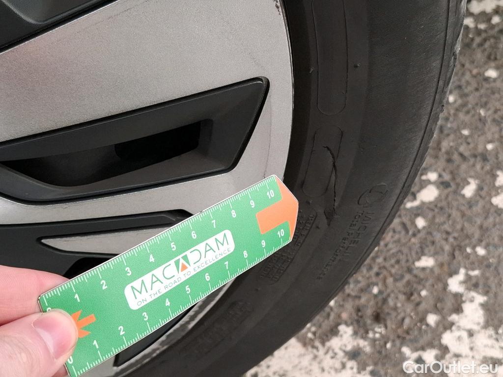  Peugeot  208  Active Pack 1.2 PureTech 100CV BVM6 E6d #11