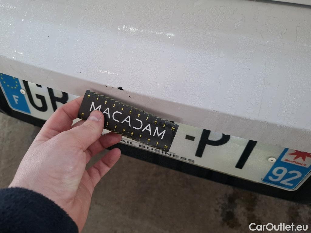  Peugeot  208  Allure Business 1.5 HDi 100CV BVM6 E6d #21