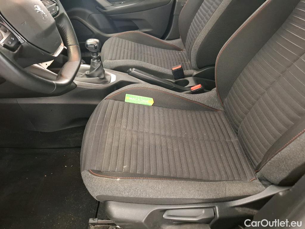  Peugeot  2008  Active Business 1.2 PureTech 100CV BVM6 E6d #101