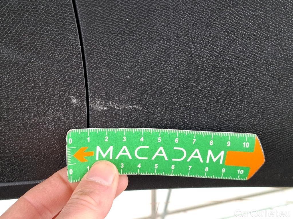  Peugeot  3008  Allure Pack 1.5 HDi 130CV BVA8 E6d #21