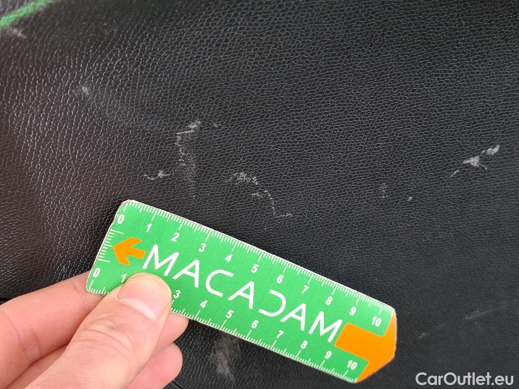  Peugeot  3008  Allure Pack 1.5 HDi 130CV BVA8 E6d #18