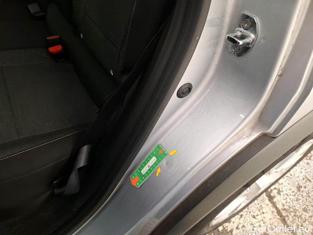  Renault  Captur RENAULT  5p Crossover Business TCe 90- 19 #26