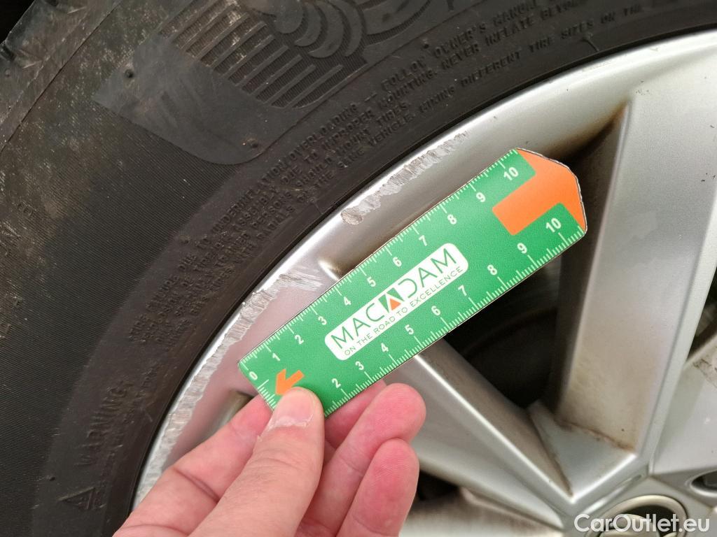  Skoda  Superb  Break Business 2.0 TDI 150CV BVA7 E6d #15