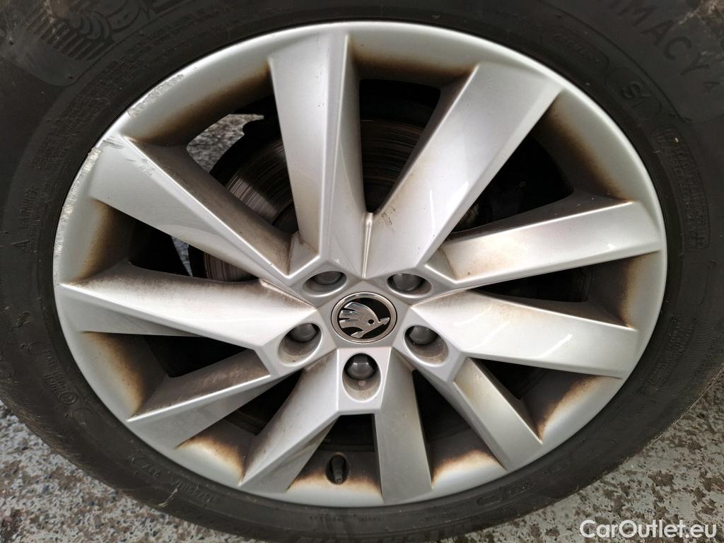  Skoda  Superb  Break Business 2.0 TDI 150CV BVA7 E6d #13