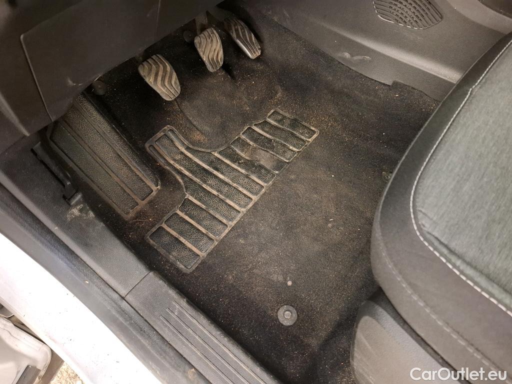  Renault  Captur RENAULT  5p Crossover Business TCe 90- 19 #20