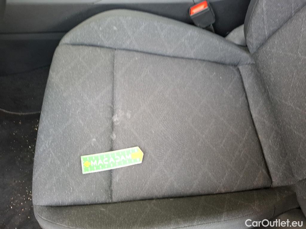  Volkswagen  Golf  VOLKSWAGEN / 2020 / 5P / Berline 2.0 TDI SCR 115 DSG7 LIFE SOCI BUSINESS #14