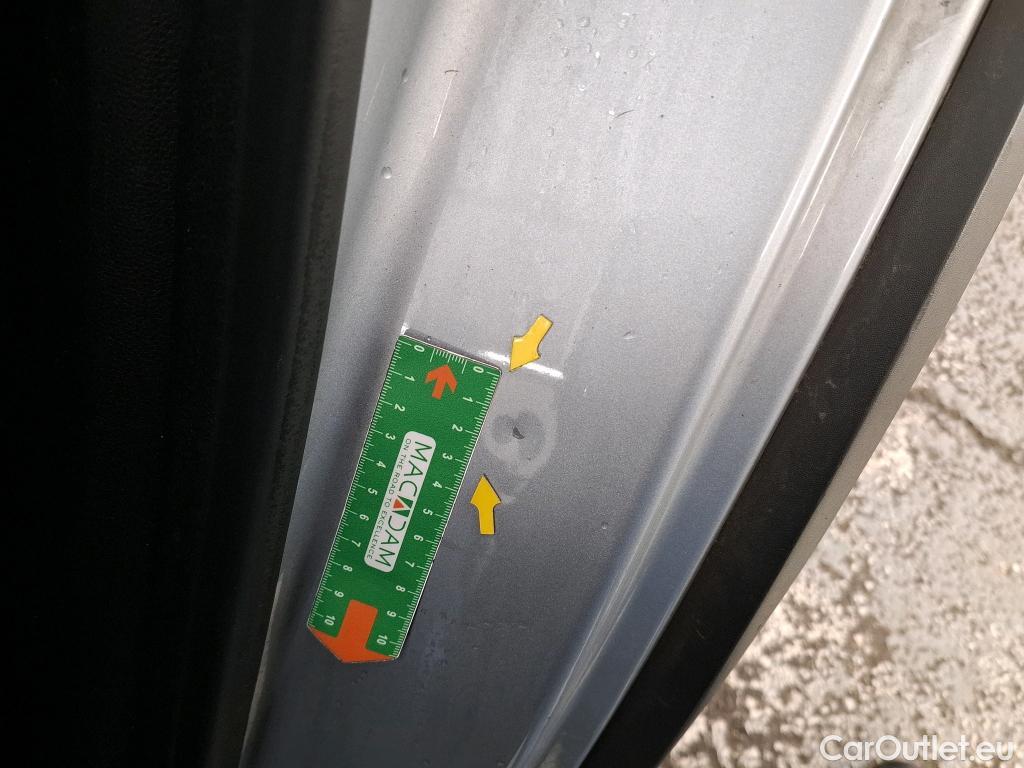  Renault  Captur RENAULT  5p Crossover Business TCe 90- 19 #27