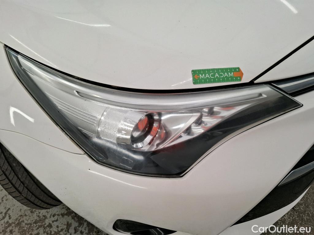  Toyota  Avensis TOYOTA  4p Berline 112 D-4D Active Pro #36