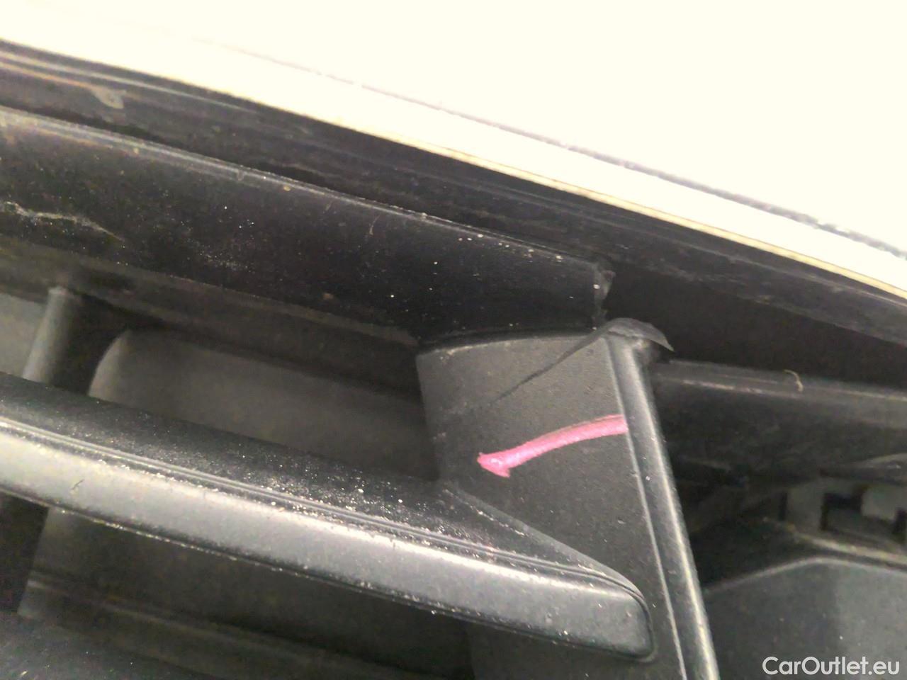  Bmw  Serie 3 320d Tour. Con.Ed. Aut #7