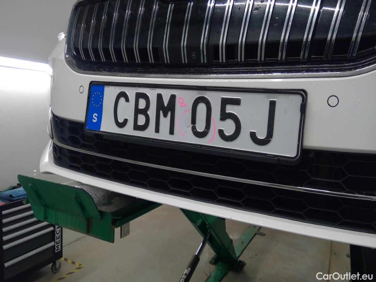  Skoda  Superb Sup.Co.TSI PHEV 218 L&K Aut #18