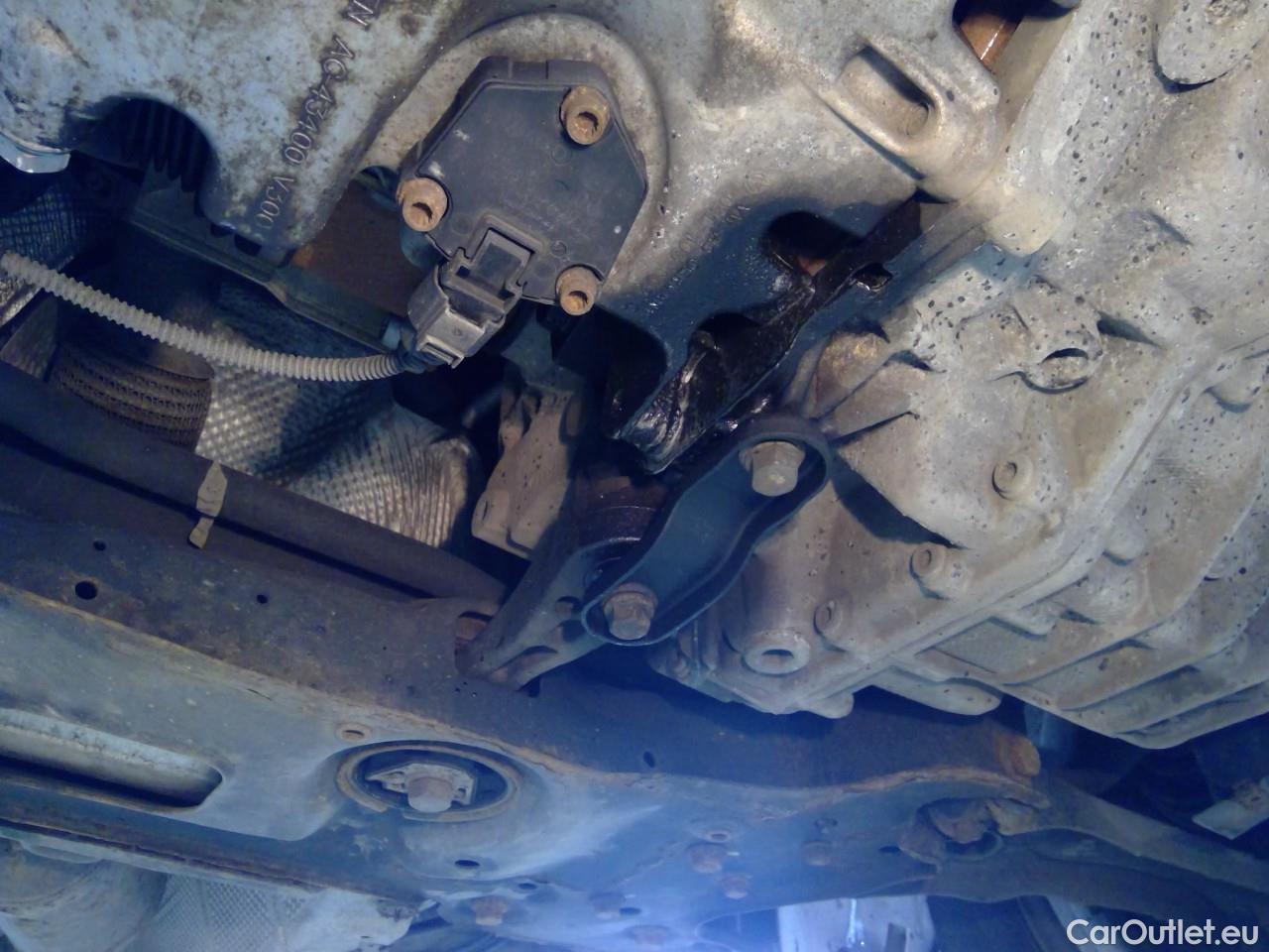  Volkswagen  Caddy  TDI 75 Maxi Aut. #2