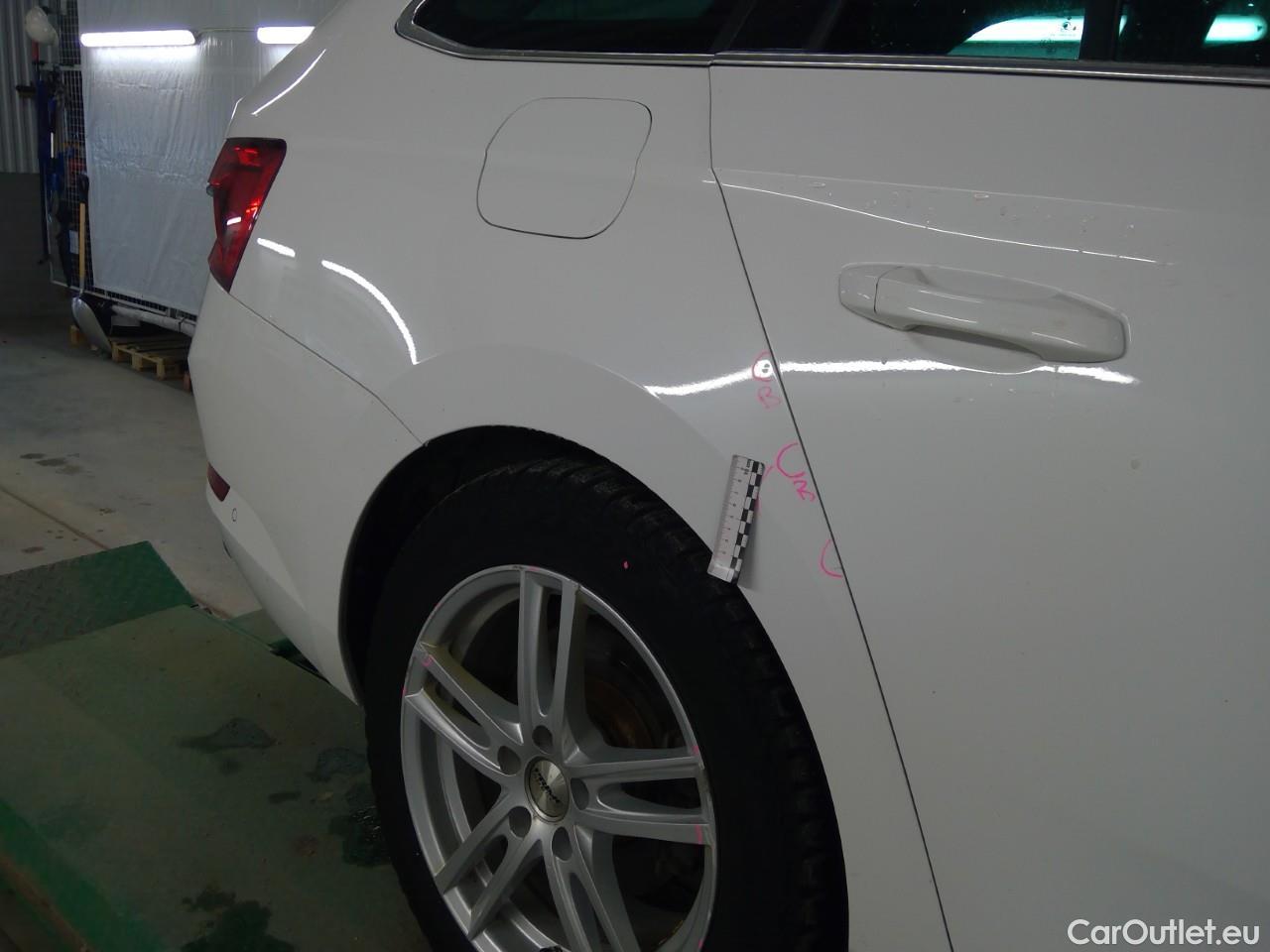  Skoda  Superb Sup.Co.TSI PHEV 218 L&K Aut #42