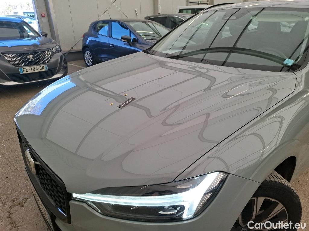  Volvo  XC60  Plus Style Dark 2WD 2.0 B4 195CV BVA8 E6d #1