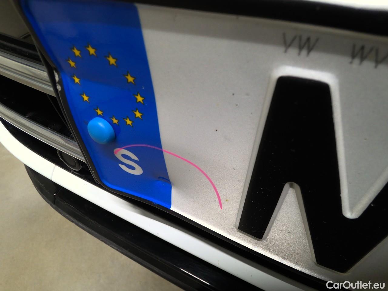  Volkswagen  Arteon  SB 1.4 eHyb R-Line Aut #1