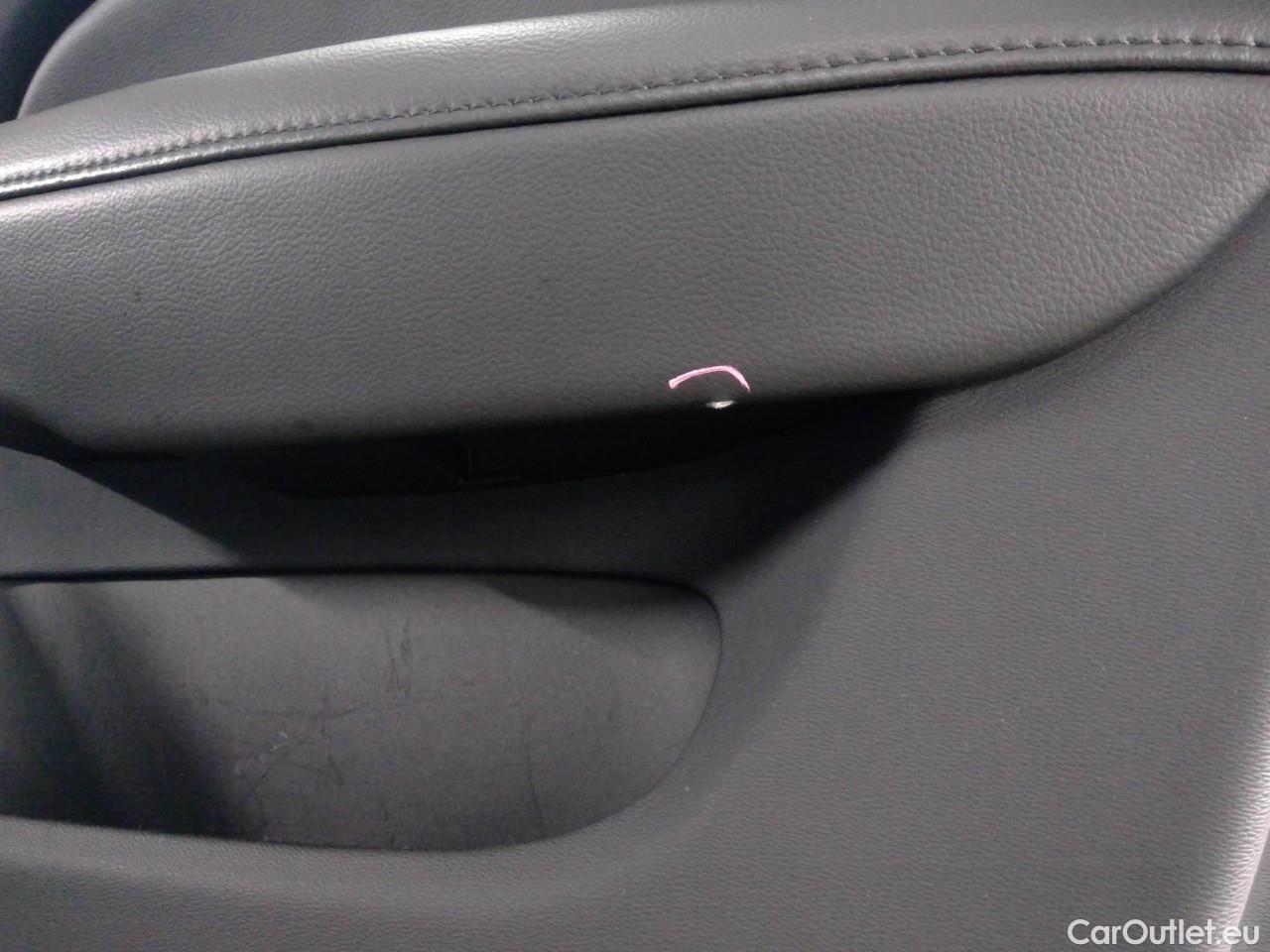  Volvo  V60  CC B4D Ad.Na.P.Ed. AWD Aut #23