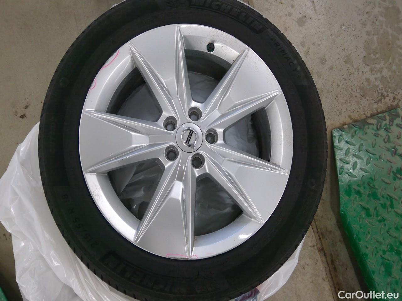  Volvo  V60  CC B4D Ad.Na.P.Ed. AWD Aut #2