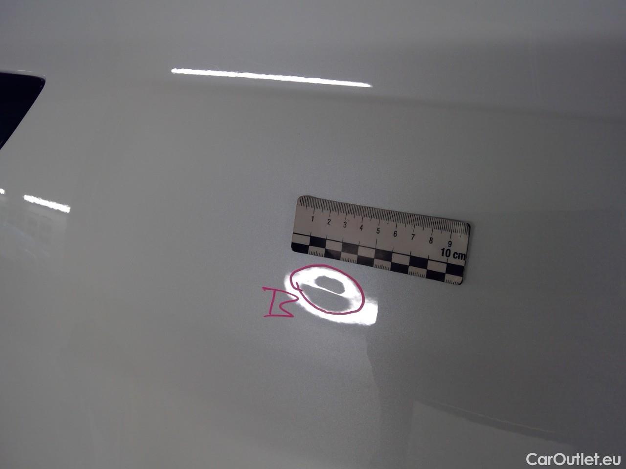  Tesla  Model Y  75kWh Long-Range AWD #19