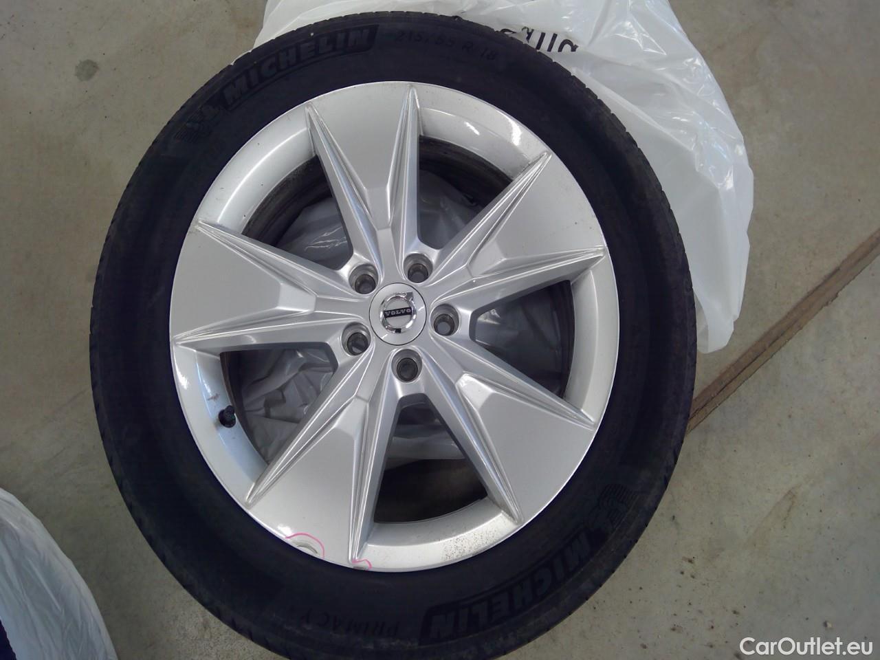  Volvo  V60  CC B4D Ad.Na.P.Ed. AWD Aut #3