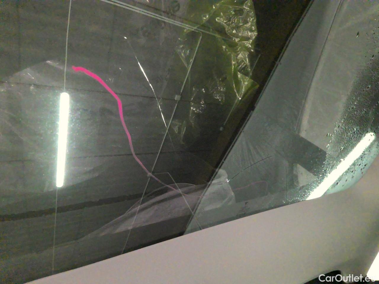  Tesla  Model Y  75kWh Long-Range AWD #33