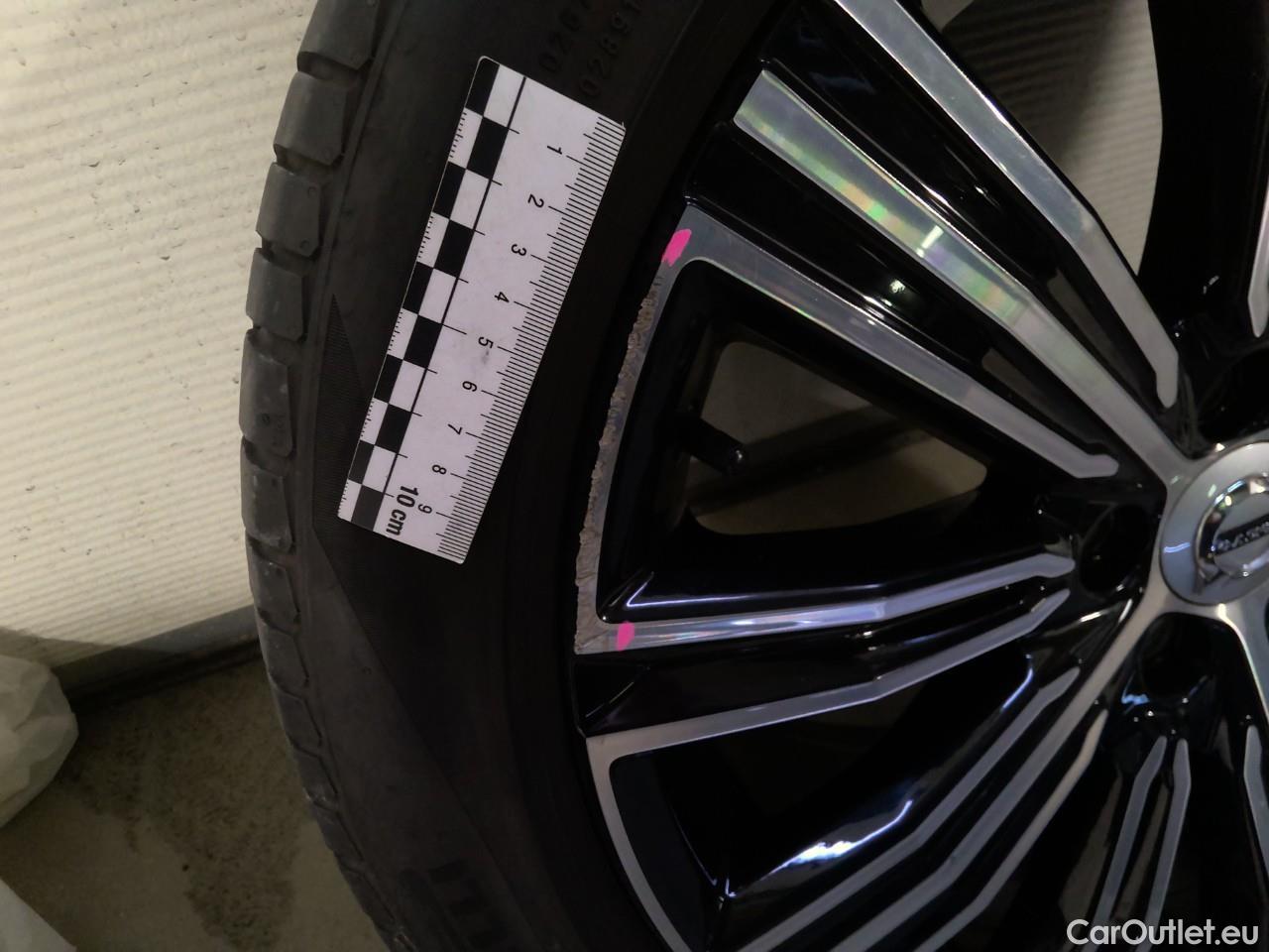  Volvo  V60  T6 AWD Inscript.Exp.Aut #2