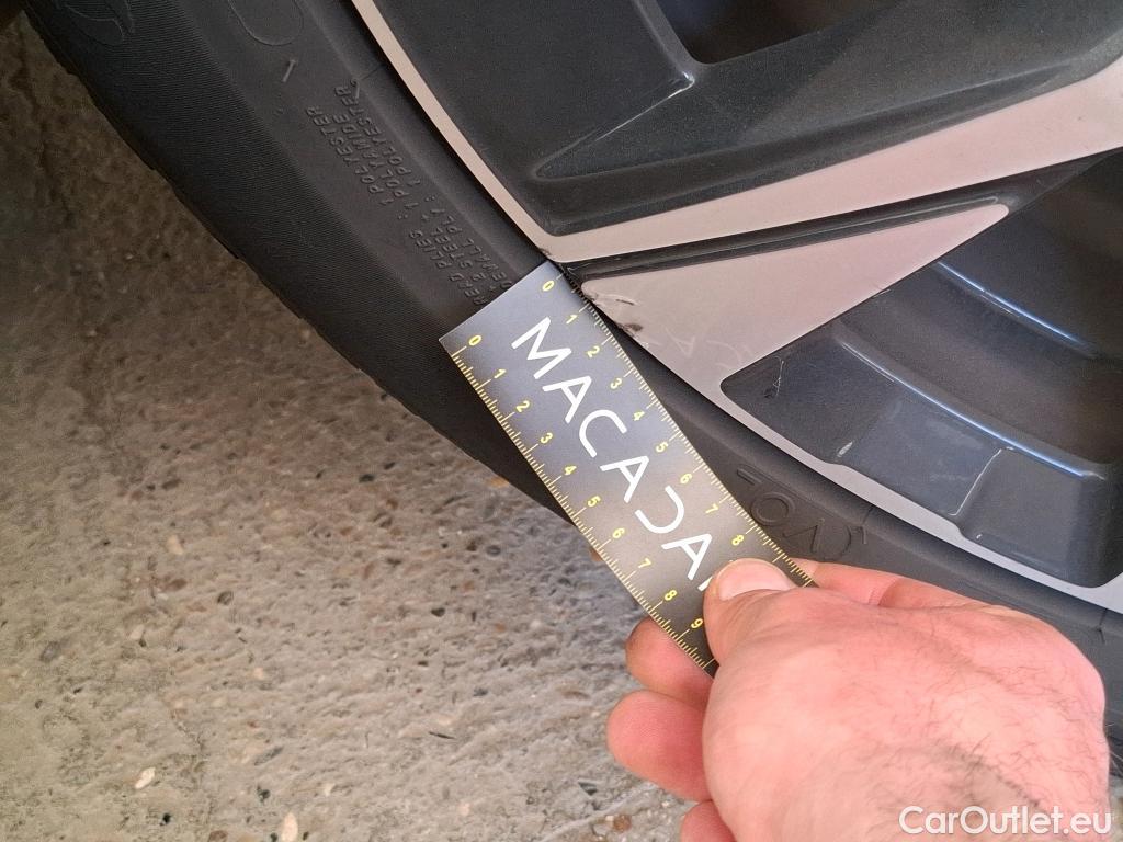  Volvo  XC60  Plus Style Dark 2WD 2.0 B4 195CV BVA8 E6d #11