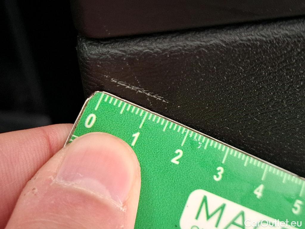  Volvo  XC 40 VOLVO XC40 / 2022 / 5P / SUV Recharge T5 262 DCT7 Ultimate #14