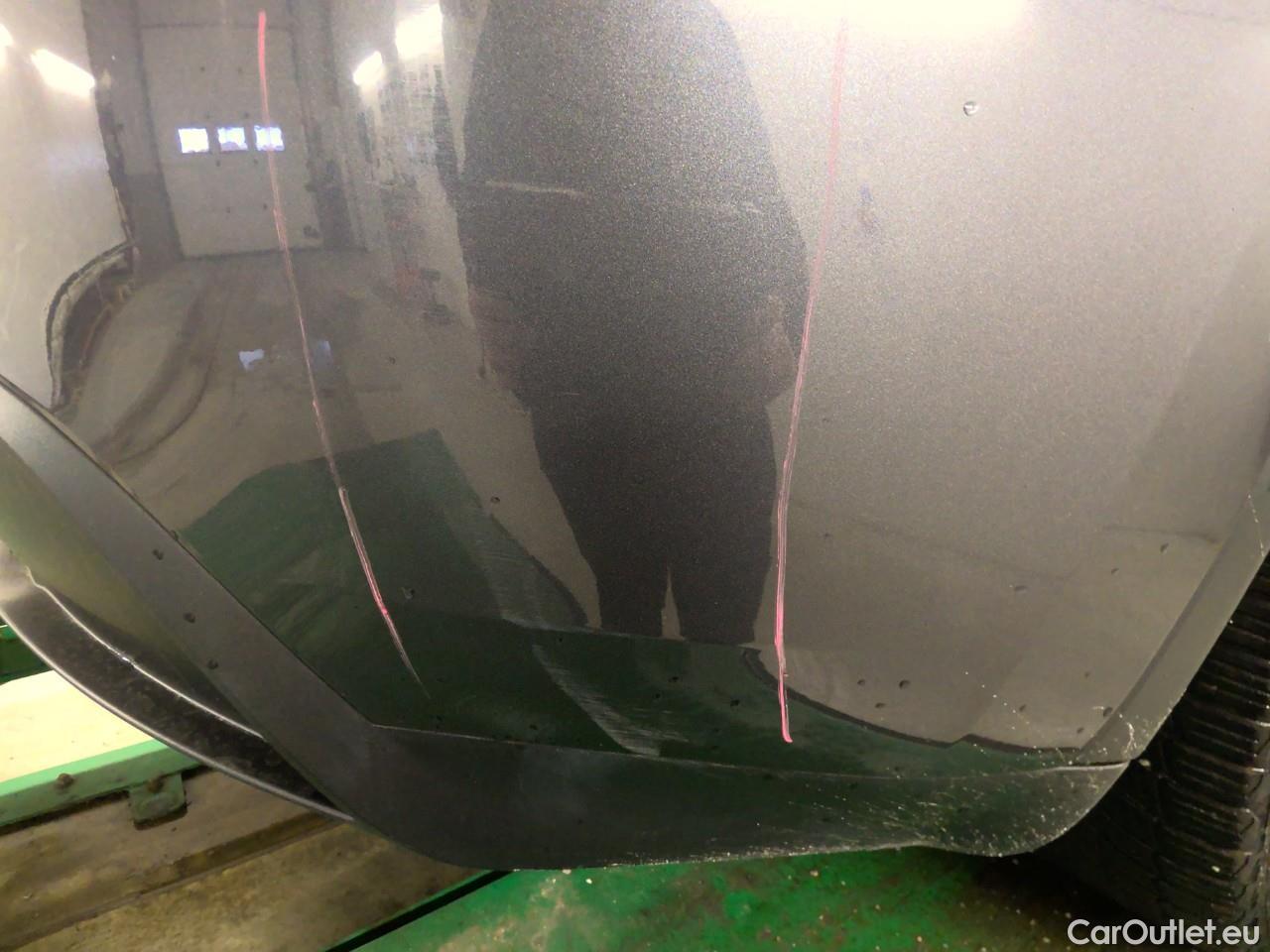  Tesla  Model Y  75kWh Long-Range AWD #23