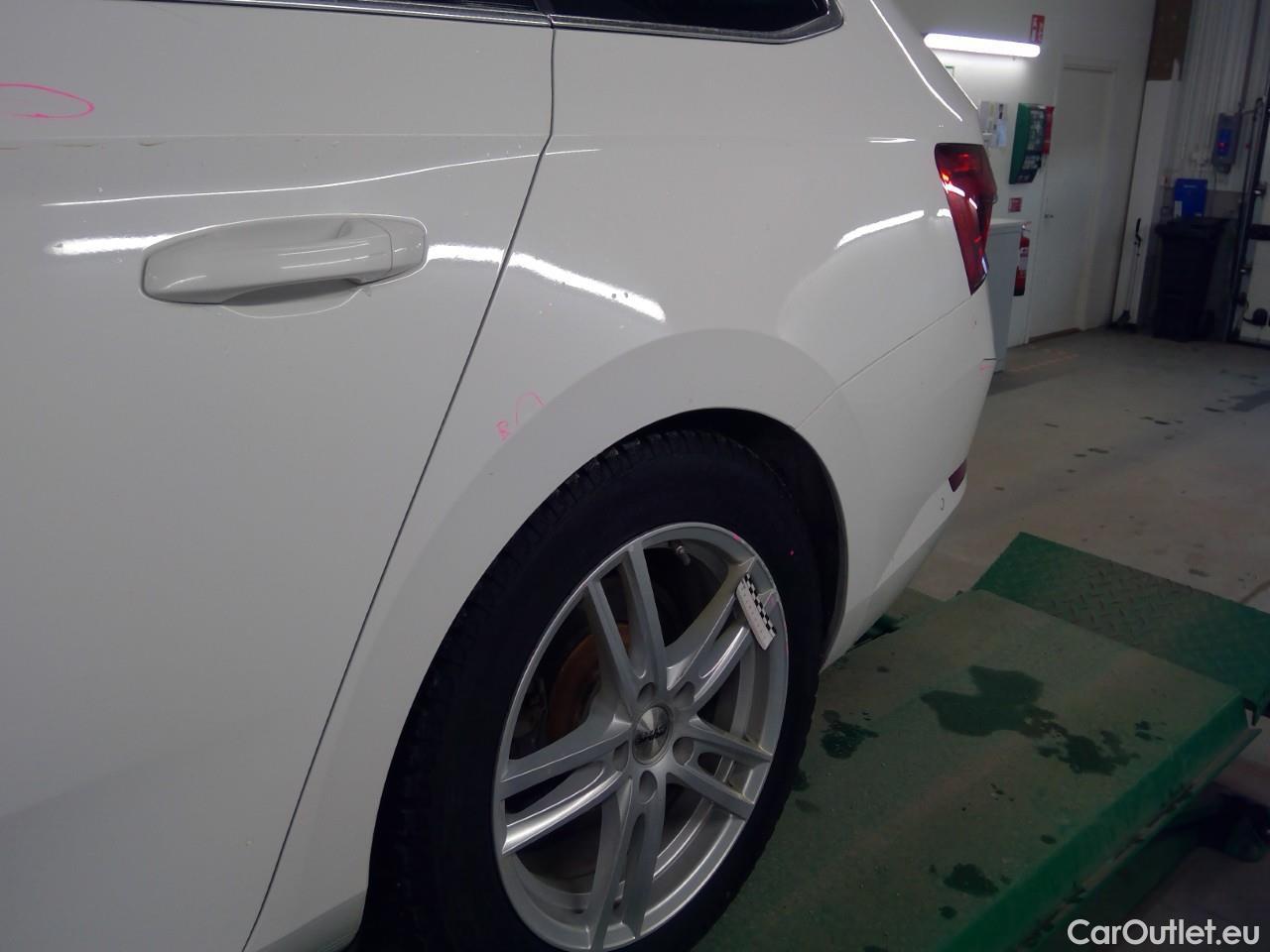  Skoda  Superb Sup.Co.TSI PHEV 218 L&K Aut #33