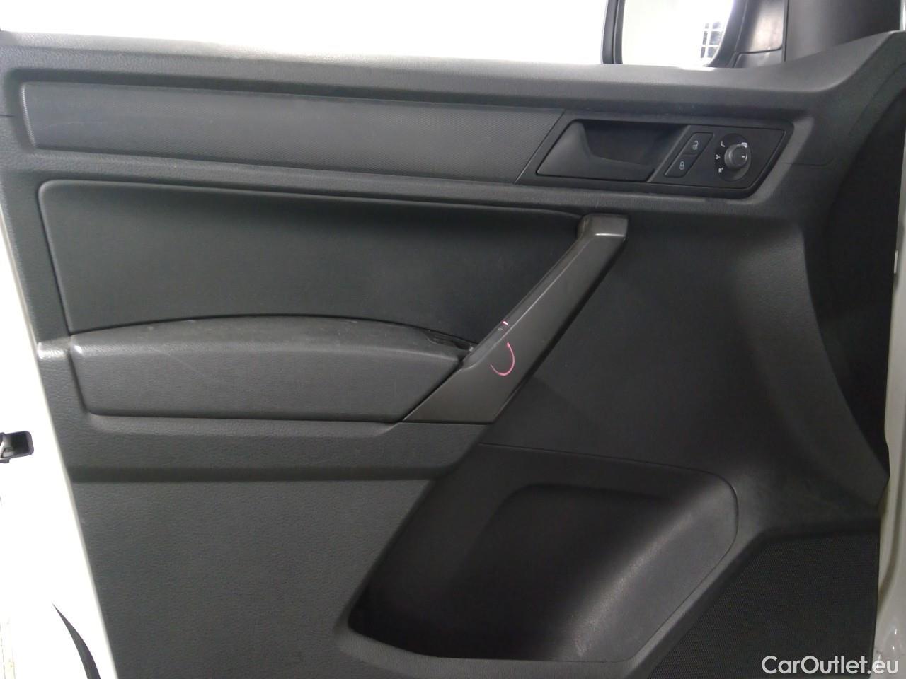  Volkswagen  Caddy  TDI 75 Maxi Aut. #10