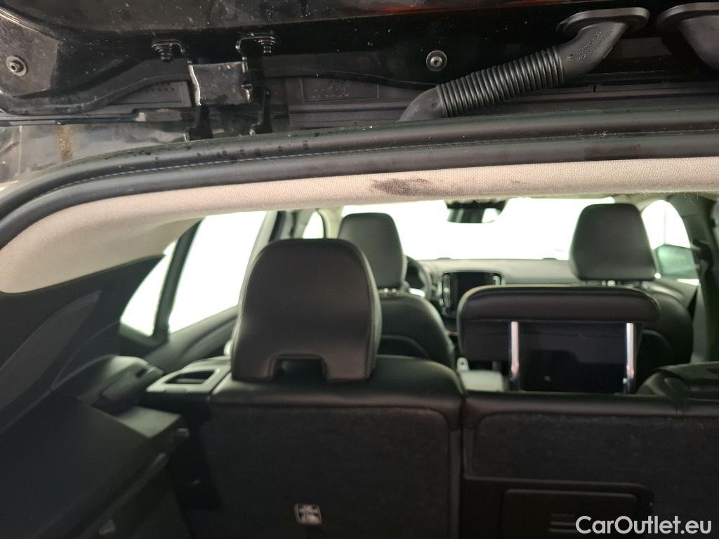  Volvo  XC 40 VOLVO XC40 / 2022 / 5P / SUV Recharge T5 262 DCT7 Ultimate #17