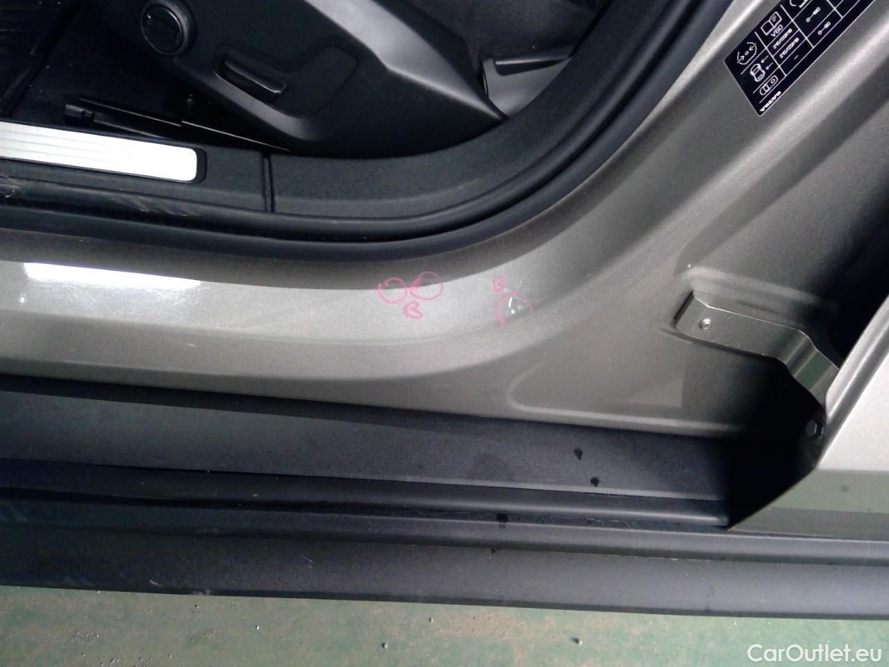  Volvo  V60  CC B4D Ad.Na.P.Ed. AWD Aut #9