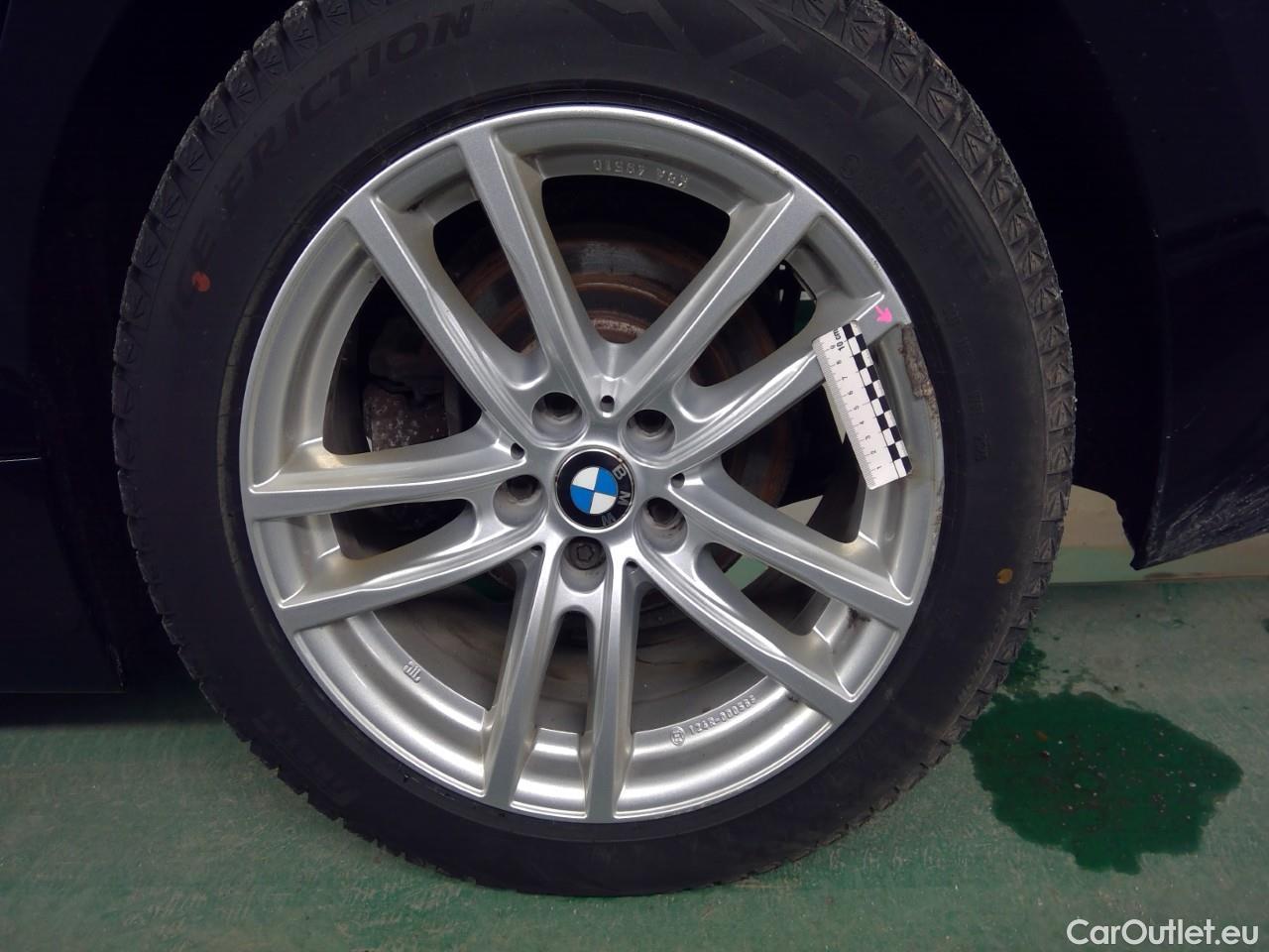  Bmw  Serie 3 320d Tour.xDr. Connect.Ed.Aut. #31