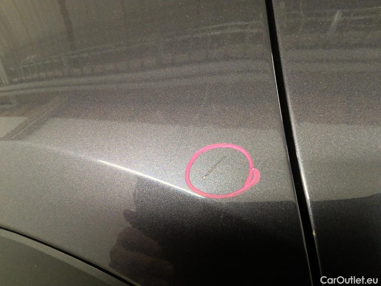  Tesla  Model Y  75kWh Long-Range AWD #17