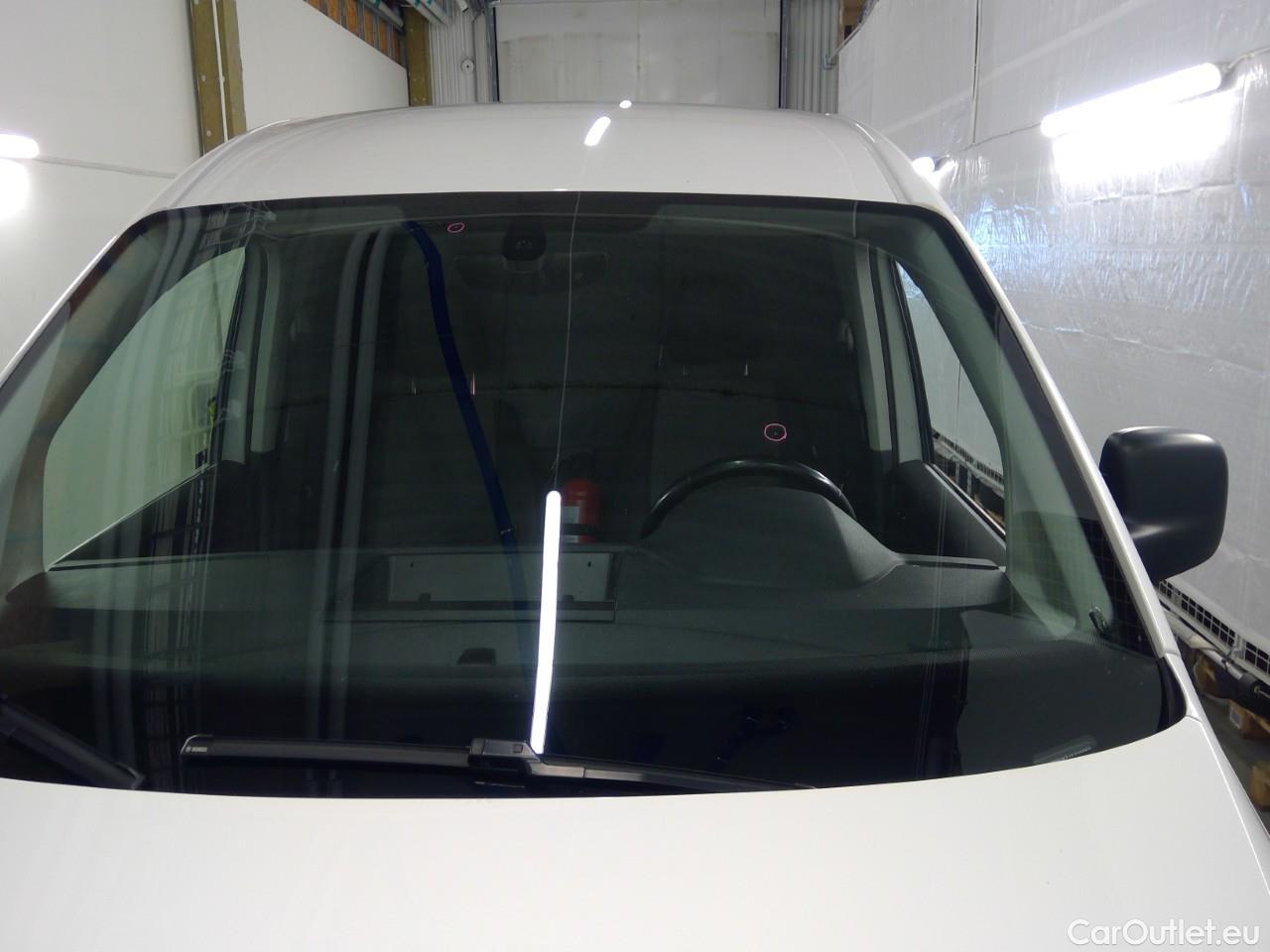  Volkswagen  Caddy  TDI 75 Maxi Aut. #33