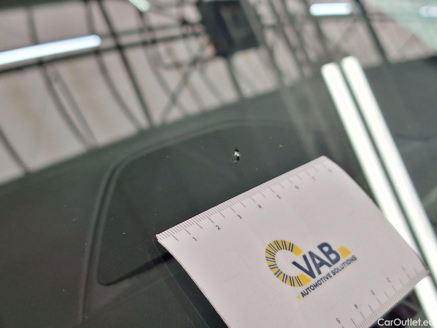  Peugeot  3008 Peugeot,  FL'20, Peugeot  1.5 BlueHDi 96kW S&S EAT8 GT 5d #60