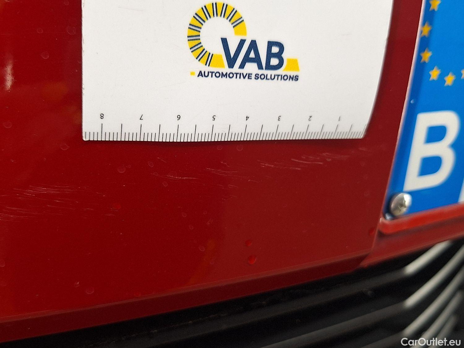  Peugeot  3008 Peugeot,  FL'20, Peugeot  1.5 BlueHDi 96kW S&S EAT8 GT 5d #39