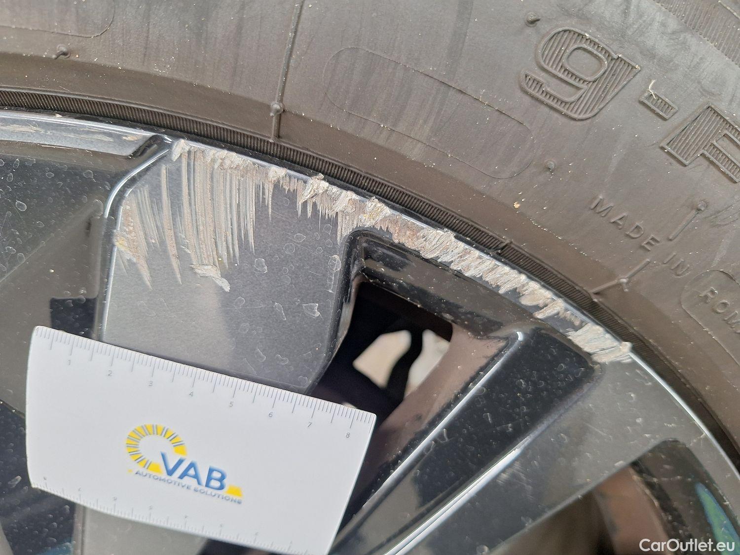  Peugeot  3008 Peugeot,  FL'20, Peugeot  1.5 BlueHDi 96kW S&S EAT8 GT 5d #35