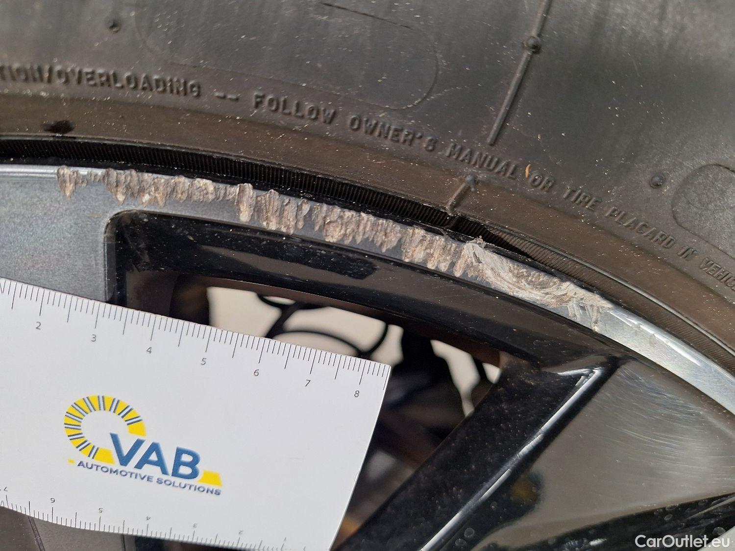  Peugeot  3008 Peugeot,  FL'20, Peugeot  1.5 BlueHDi 96kW S&S EAT8 GT 5d #25