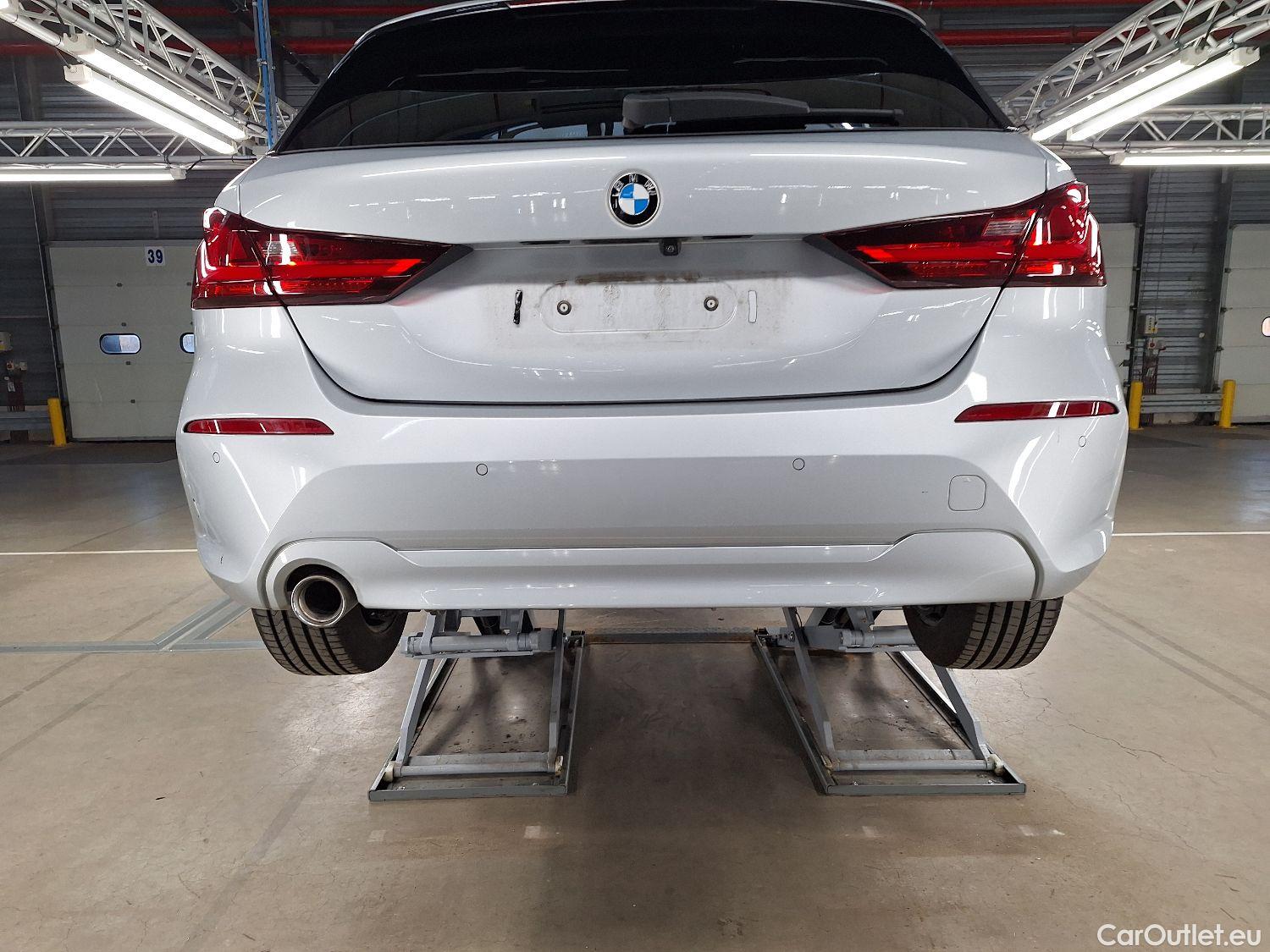  Bmw  Serie 1 BMW, 1-serie '19, BMW 1 Reeks Hatch 116dA (85 kW) 5d #16