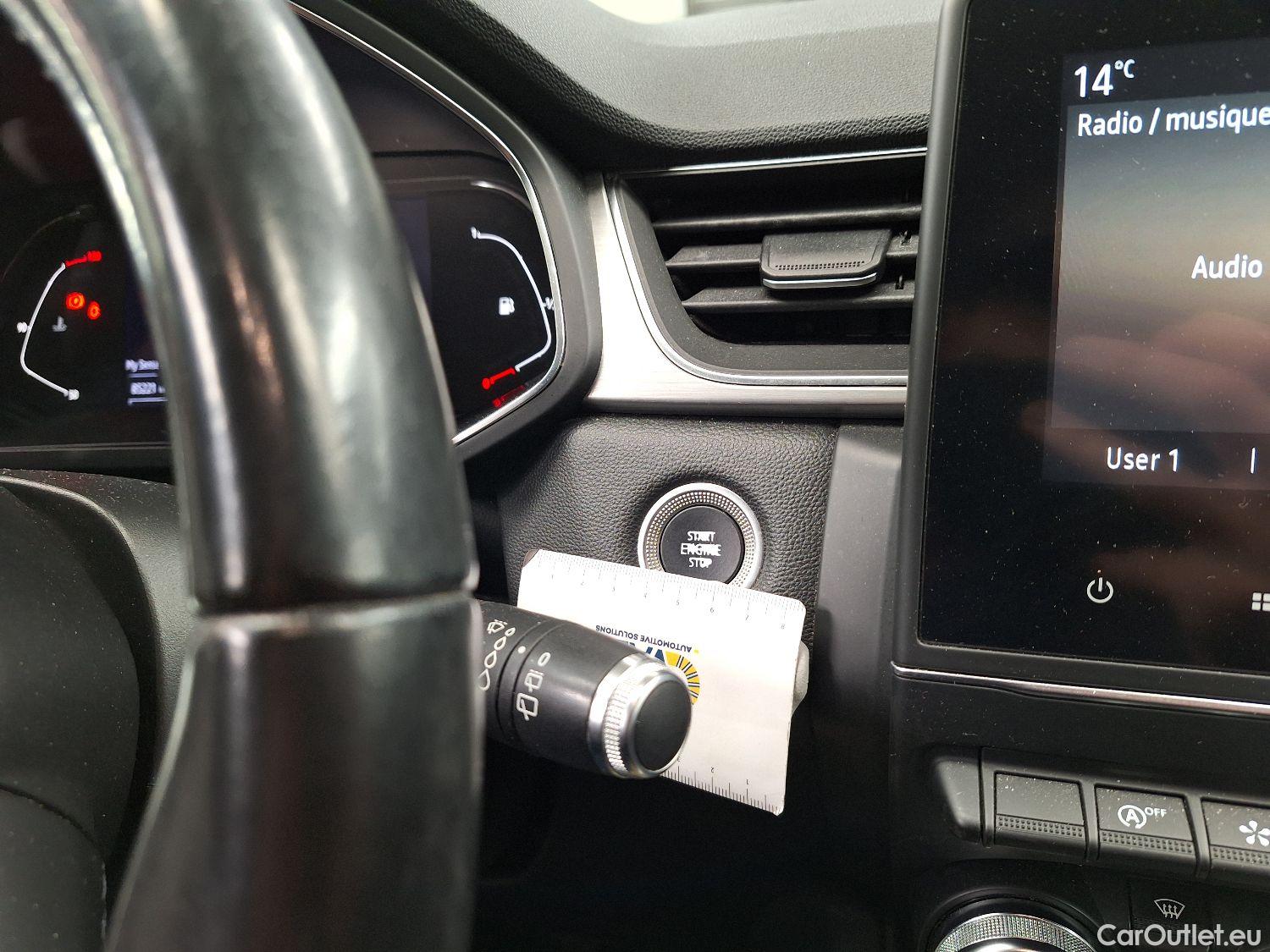  Renault  Captur Renault,  '19, Renault  TCe 130 GPF Intens 5d #1