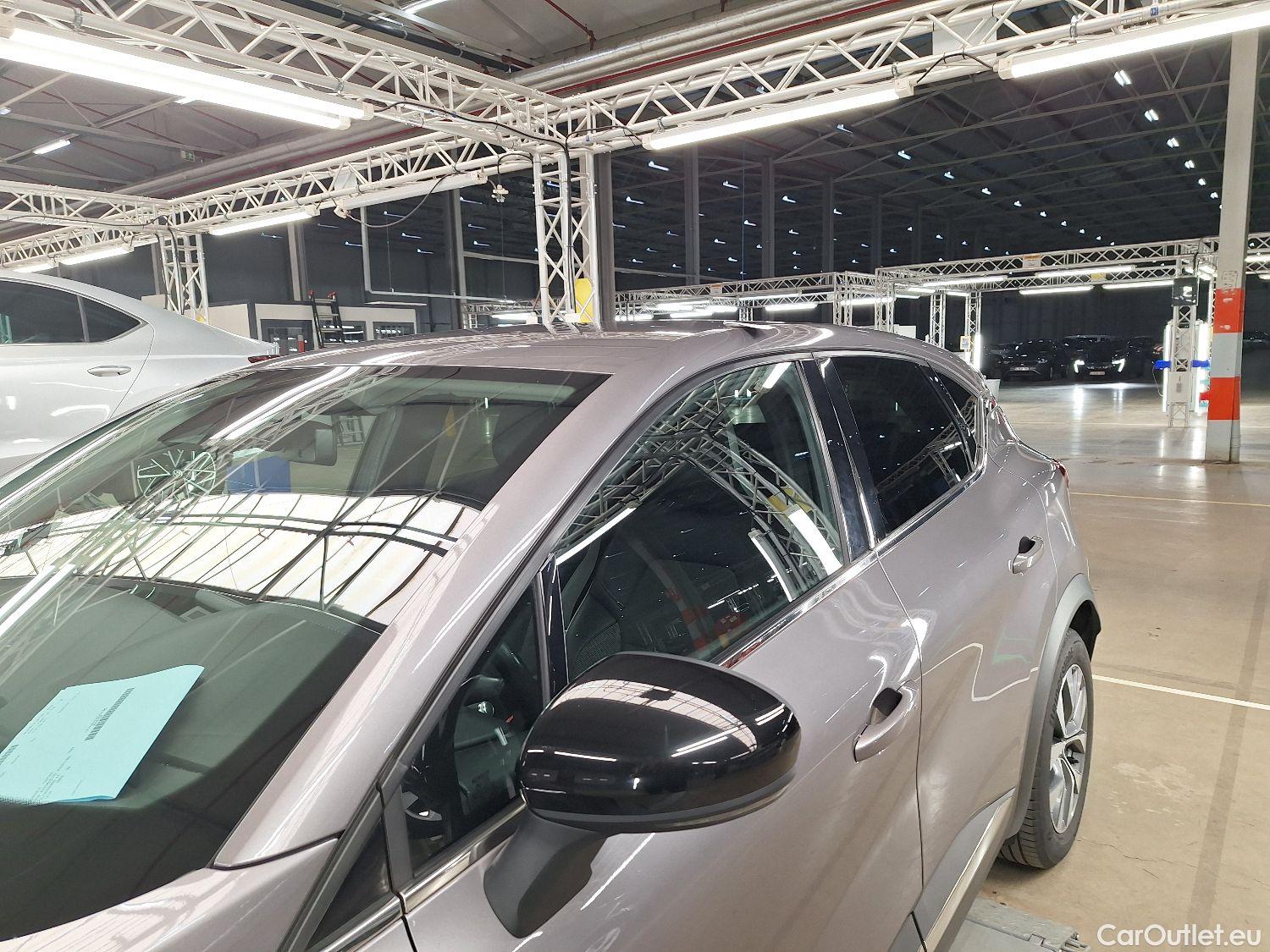  Renault  Captur Renault,  '19, Renault  TCe 130 GPF Intens 5d #61