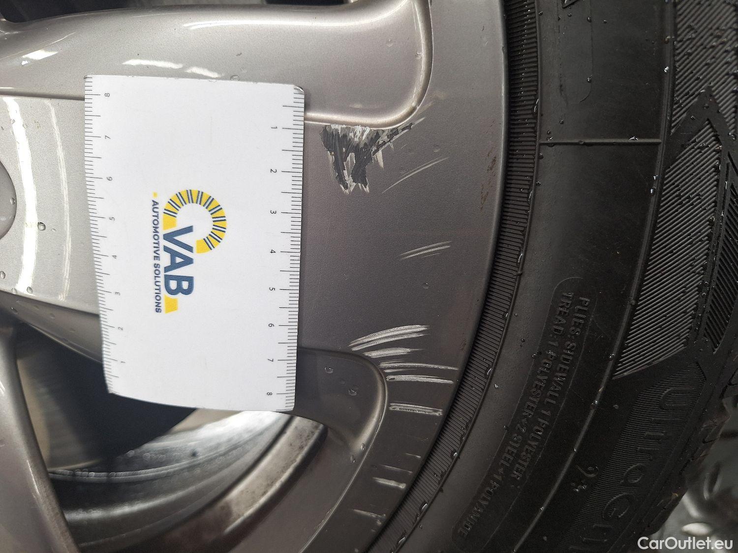  Bmw  Serie 1 BMW, 1-serie '19, BMW 1 Reeks Hatch 118iA (100 kW) 5d #49