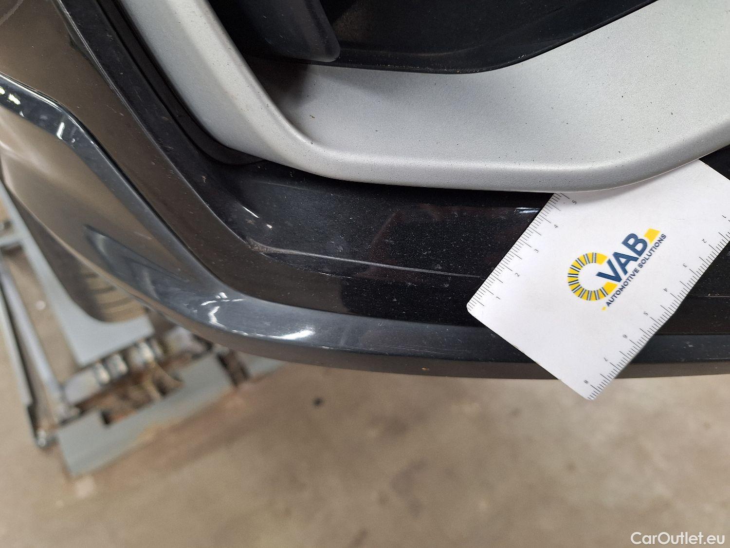  Audi  Q3 Audi,  SB '19, Audi  Sportback 35 TDI S tronic S Line Business  #4